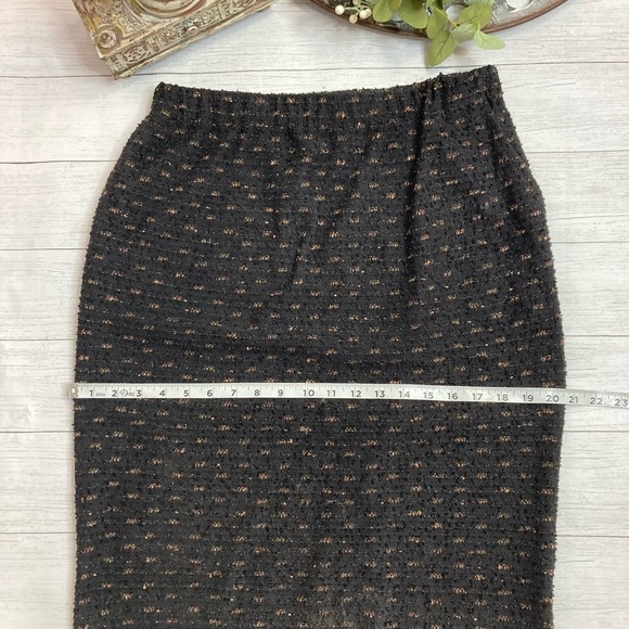 St. John Knit Metallic Skirt - Picture 4 of 7